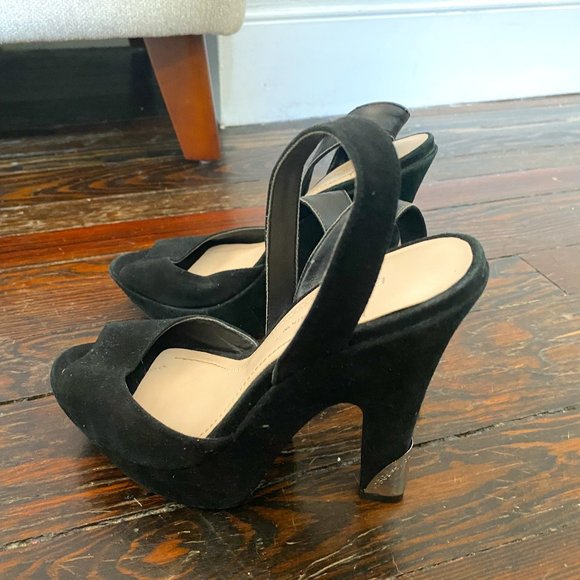 BCBG Black Platform Heels with Ankle Strap - Picture 1 of 2